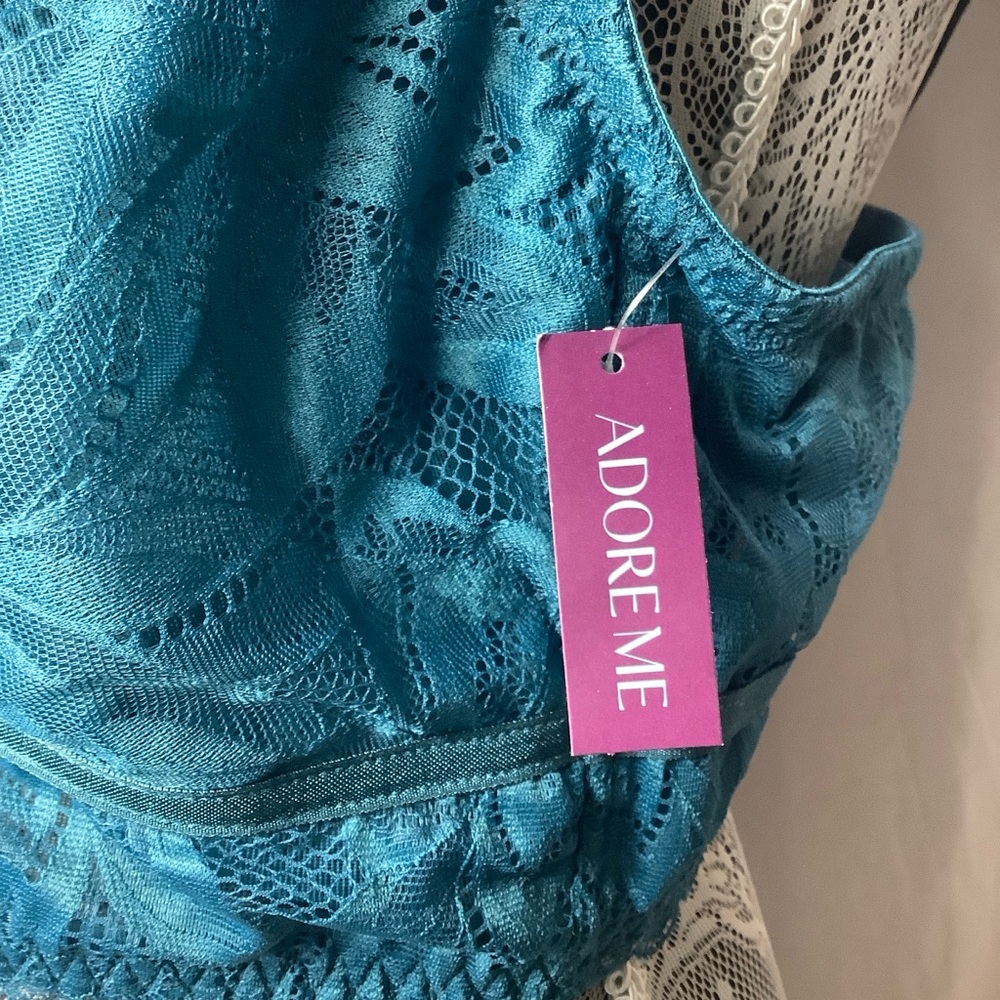 Adore Me Teal Lace Bra - Picture 2 of 3